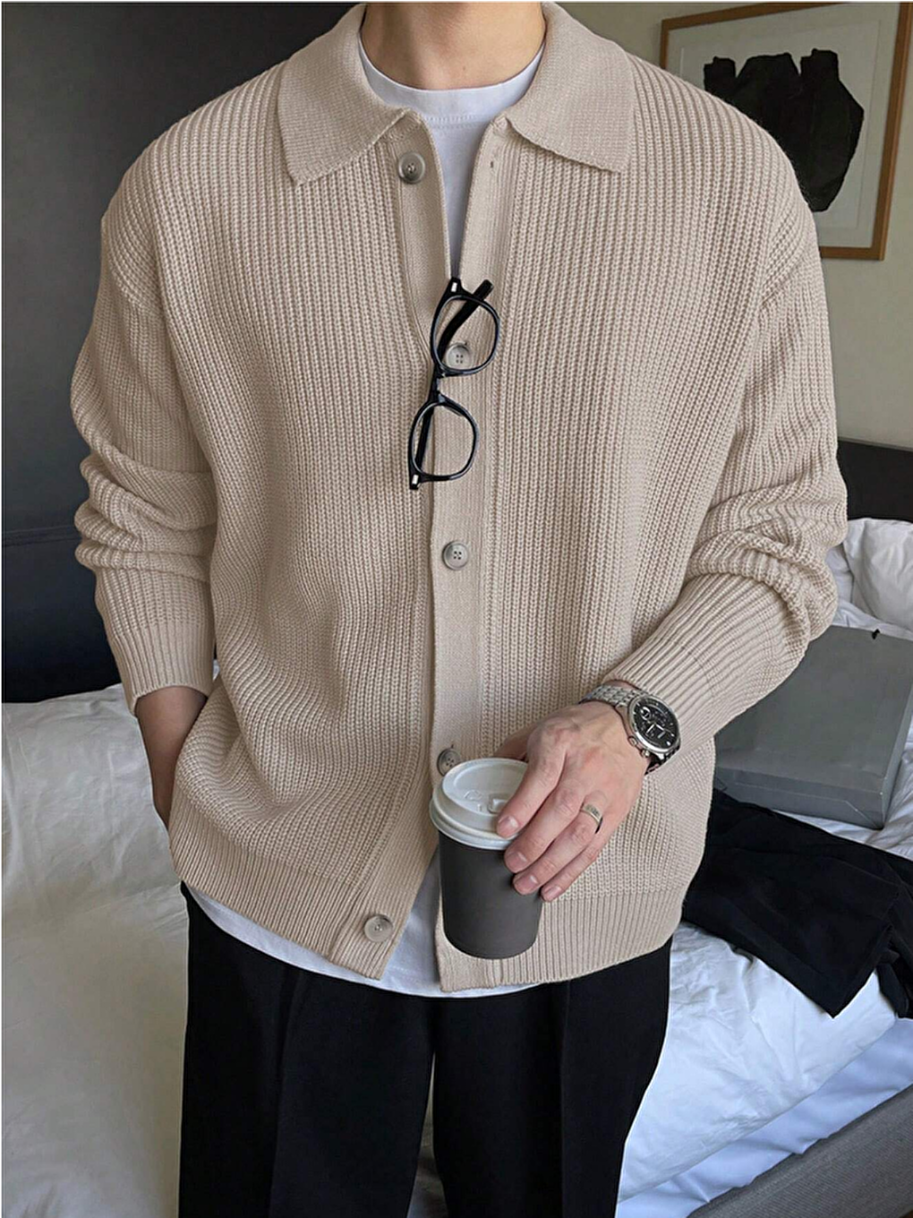 Bej Erkek Taş Düğme Detaylı Regular Fit Hırka