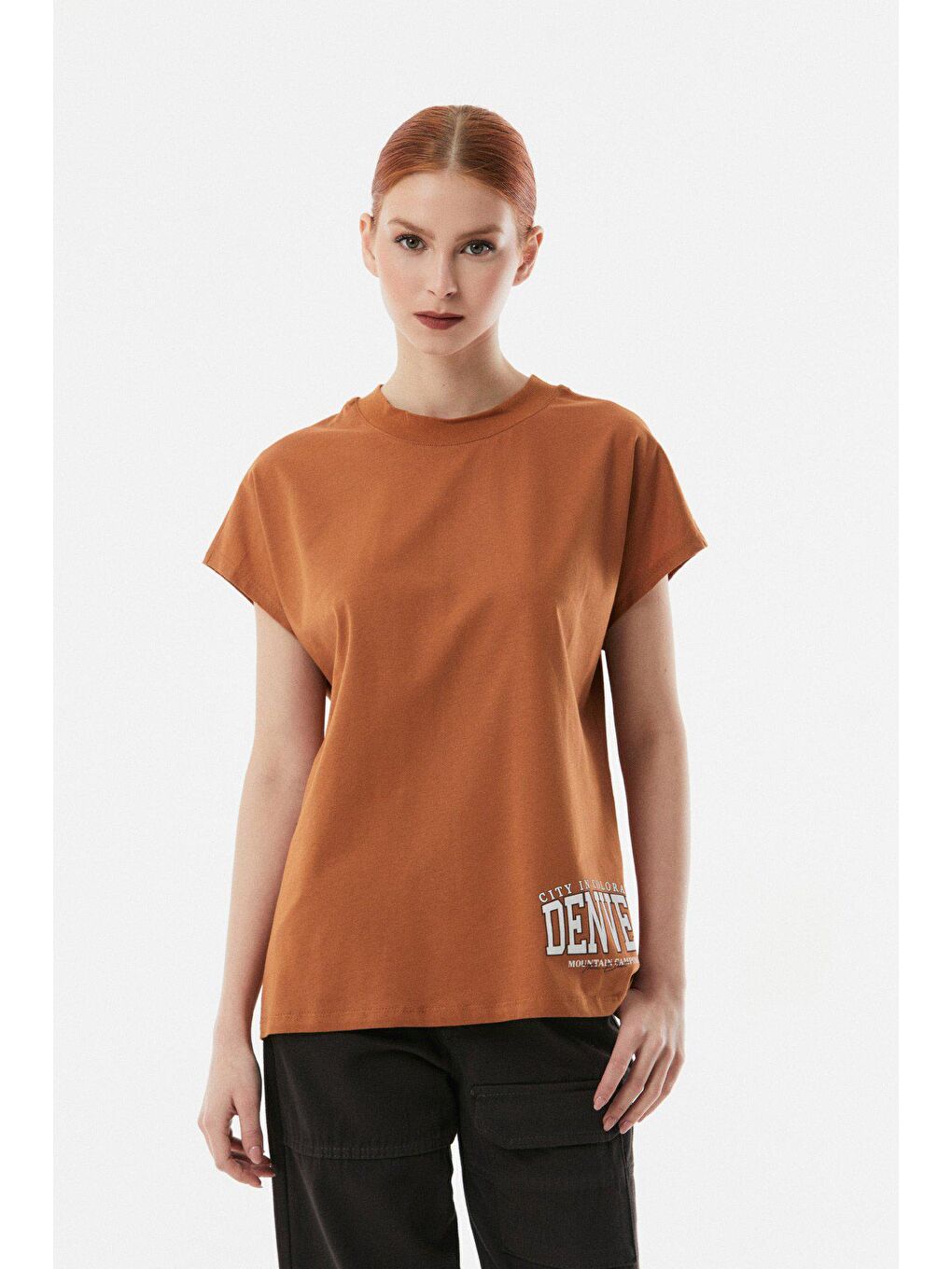 Sarı Denver Baskılı Dik Yaka Tişört