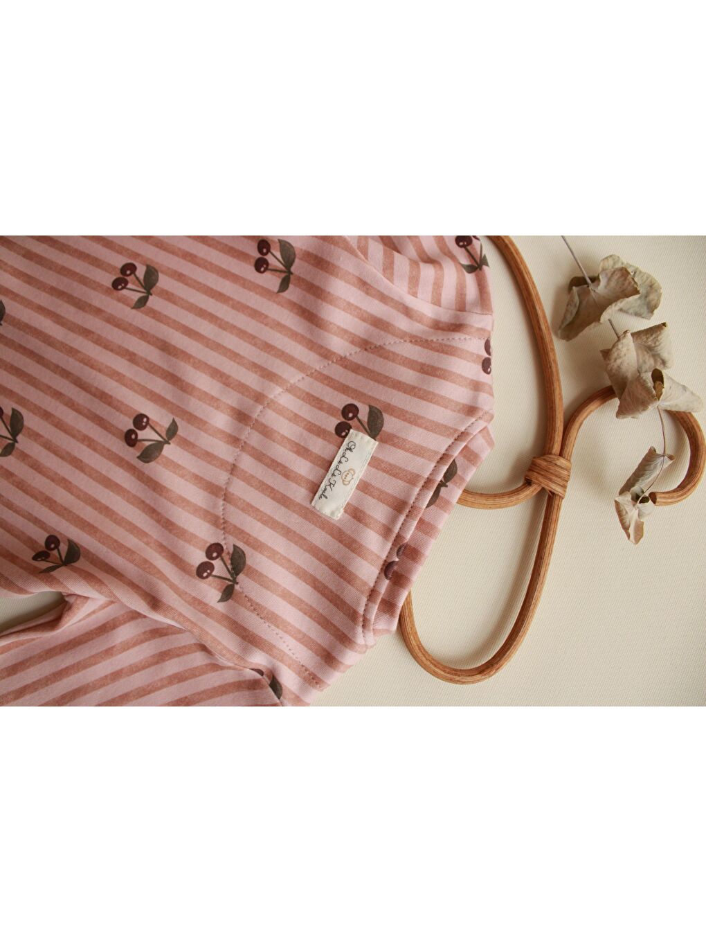 Bej Stripe Cherry Serisi Tulum-1