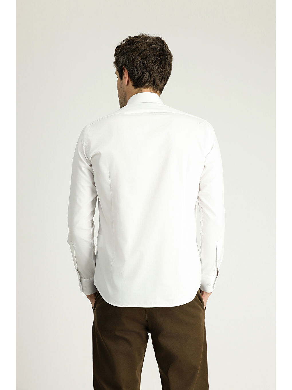 Beyaz Uzun Kol Slim Fit Dar Kesim Klasik Non Iron Saten Pamuklu Gömlek-3