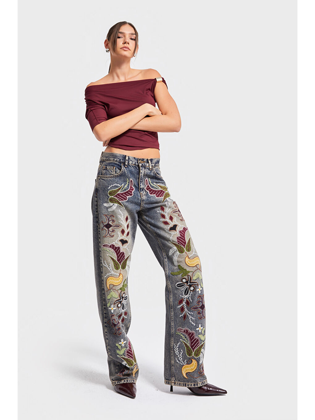 Mavi Kadın T.Kot Rengi 4w5-9 Loose Fit Egzotik Çiçek Nakışlı İç Boy 80cm Özel Tasarım Denim Jean-2