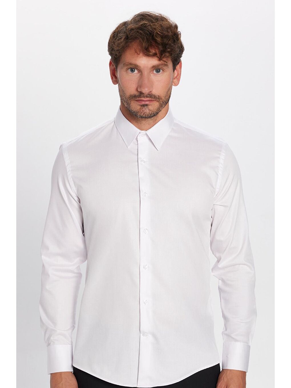 Slim Fit Beyaz Non-Iron Pamuklu Doğa Dostu Ekoteks Belgeli Ütü Gerektirmez Gömlek