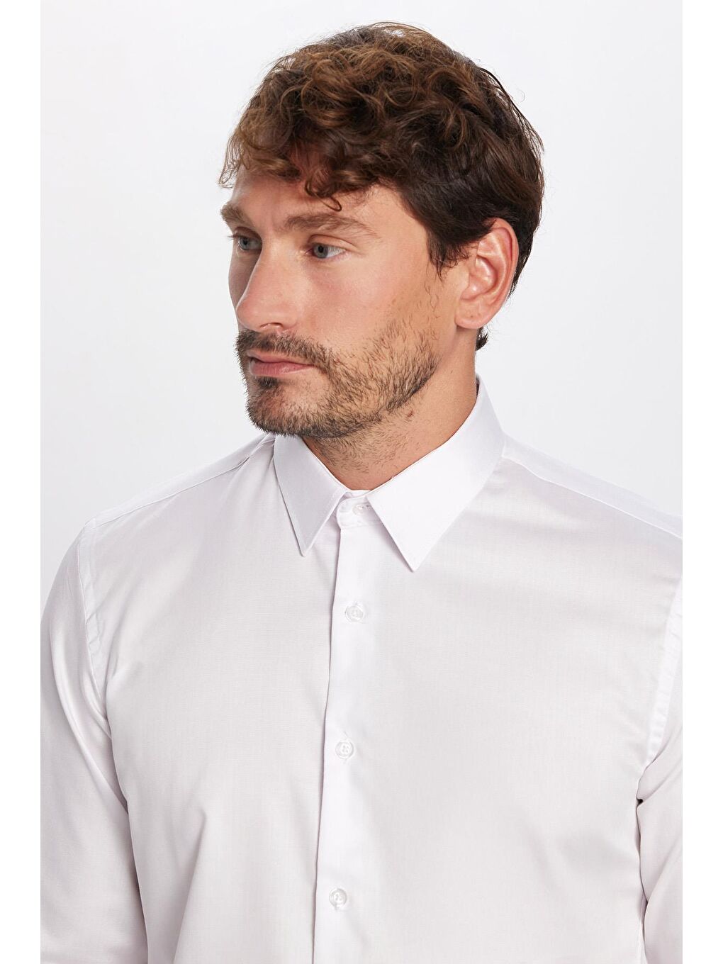 Slim Fit Beyaz Non-Iron Pamuklu Doğa Dostu Ekoteks Belgeli Ütü Gerektirmez Gömlek-2