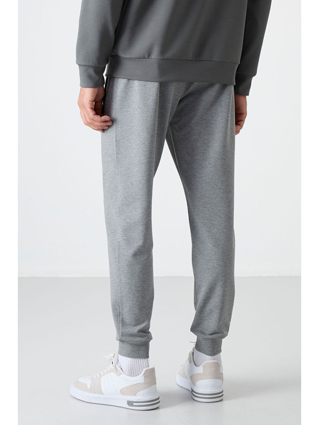 Gri Melanj Air Baskılı Fermuar Cepli Standart Kalıp Erkek Jogger Eşofman Altı- 84587-4