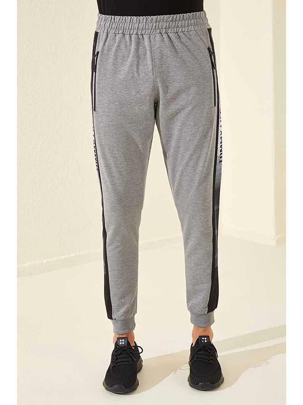 Gri Melanj Fermuar Cepli Baskılı Standart Kalıp Erkek Jogger Eşofman Altı- 84657