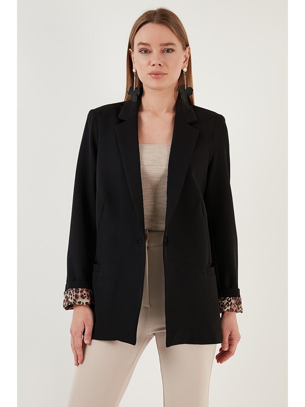 Siyah Mono Yaka Rahat Kesim Astarı Leopar Desenli Klasik Ceket 6524002