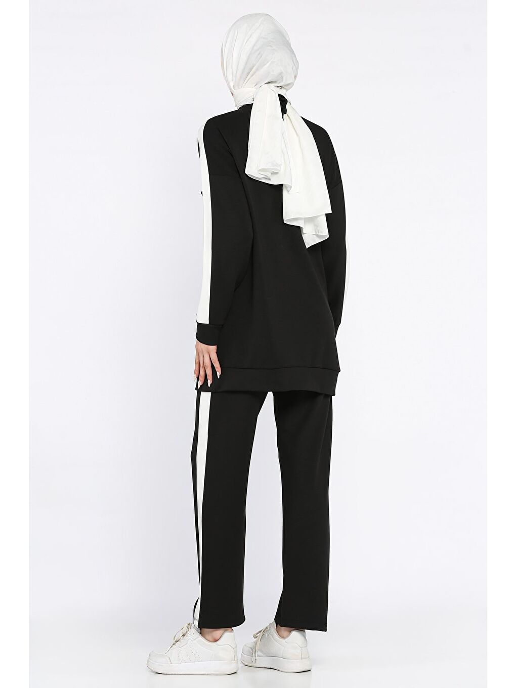 Siyah Büyük Beden Renk Garnili Taş İşlemeli Tunik Pantolon Tesettür İkili Takım-5