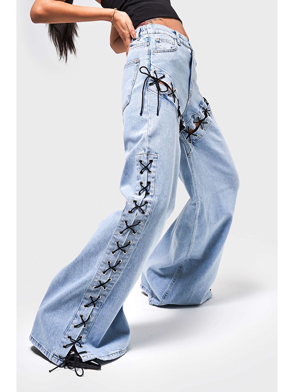 Mavi Kadın Jean Rengi Süper Palazzo Fit Kuş Gözü Detaylı  100 Pamuk Tasarım Denim Jean