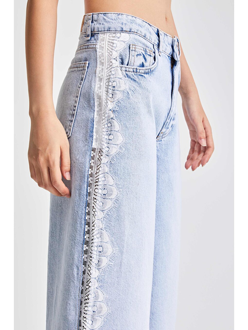 Mavi Kadın Ice Jean Rengi 4s5-3 Maxi Boy Şerit Dantel Detaylı %100 Pamuk Tasarım Uzun Bermuda Şort-3