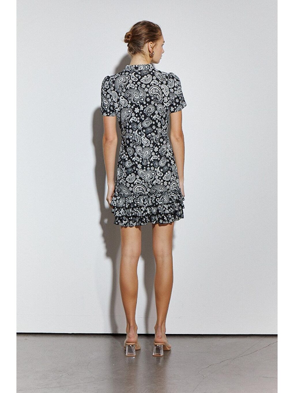 ADR Siyah Çiçek Baskılı Elbise-2