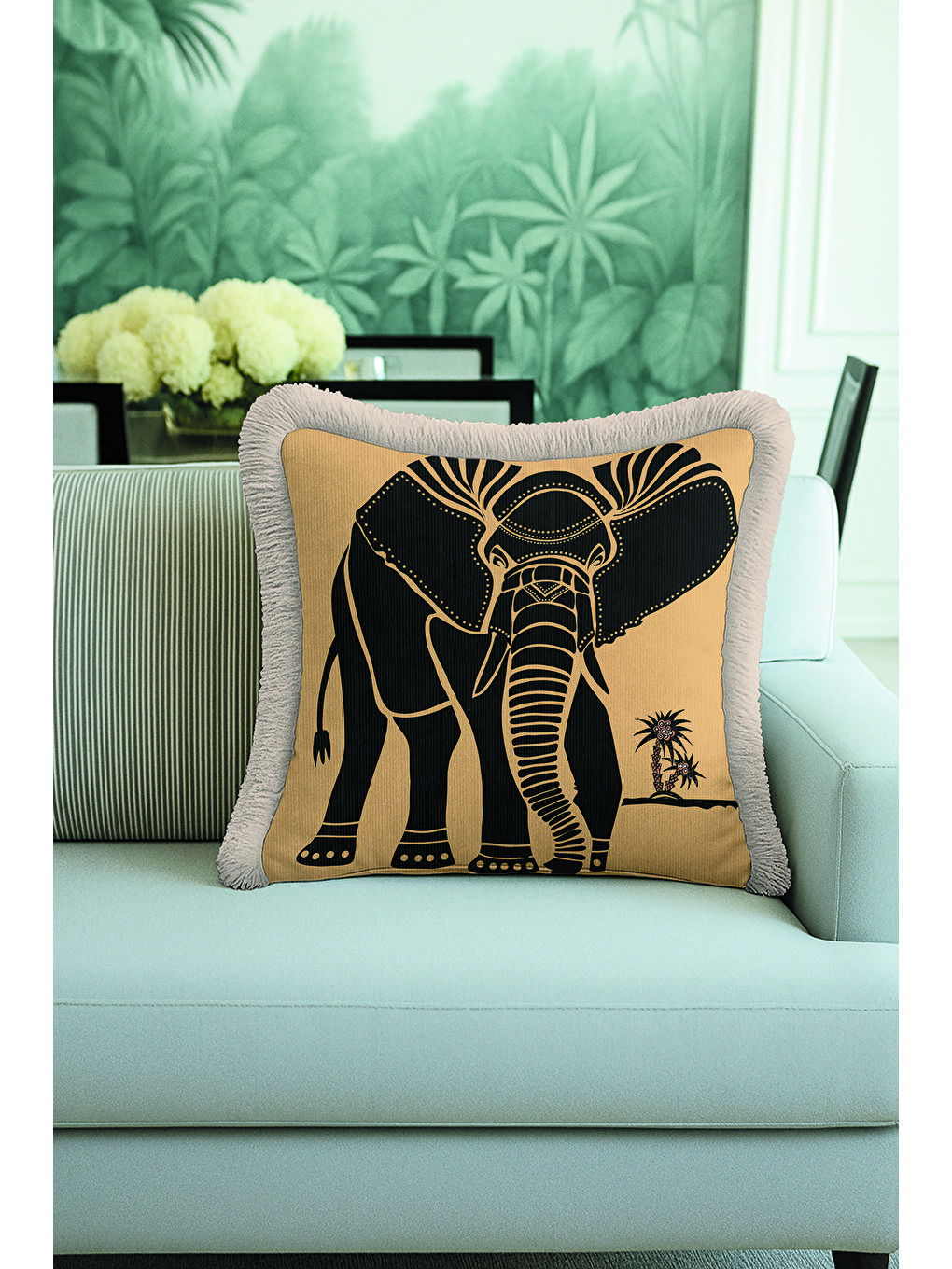 Karışık Afrika Esintili Fil Figürlü Saçaklı Yastık Kılıfı - Etnik Safari Temalı Püsküllü Kırlent Kılıfı