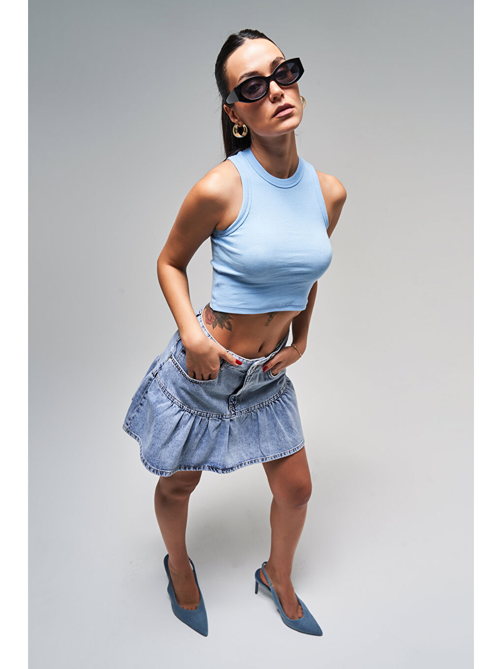 Kadın Bebe Mavisi Renk s5-110 Halter Yaka Esnek Kaşkorse Kumaş Crop Top Body-4