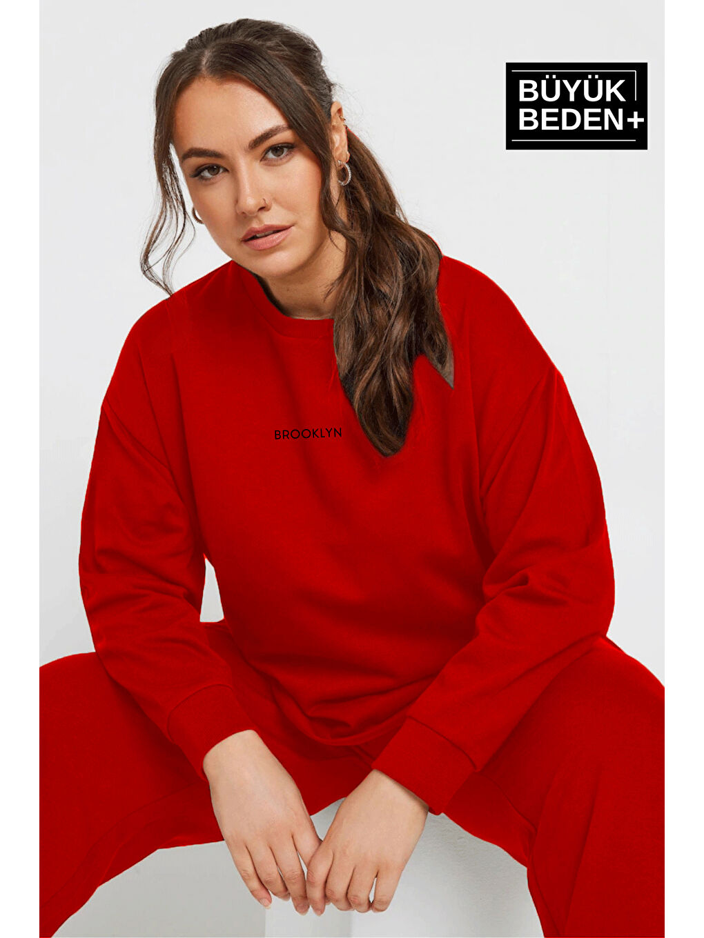 Kırmızı Kadın Orta Brooklyn Baskılı Büyük Beden İnce Bisiklet Yaka Swatshırt SPR25BSWK60