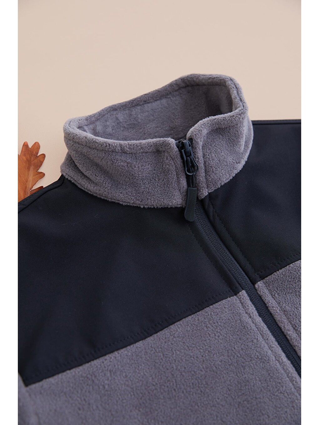 Antrasit Paraşüt Kumaş Detaylı Polar Erkek Çocuk Sweatshirt-1