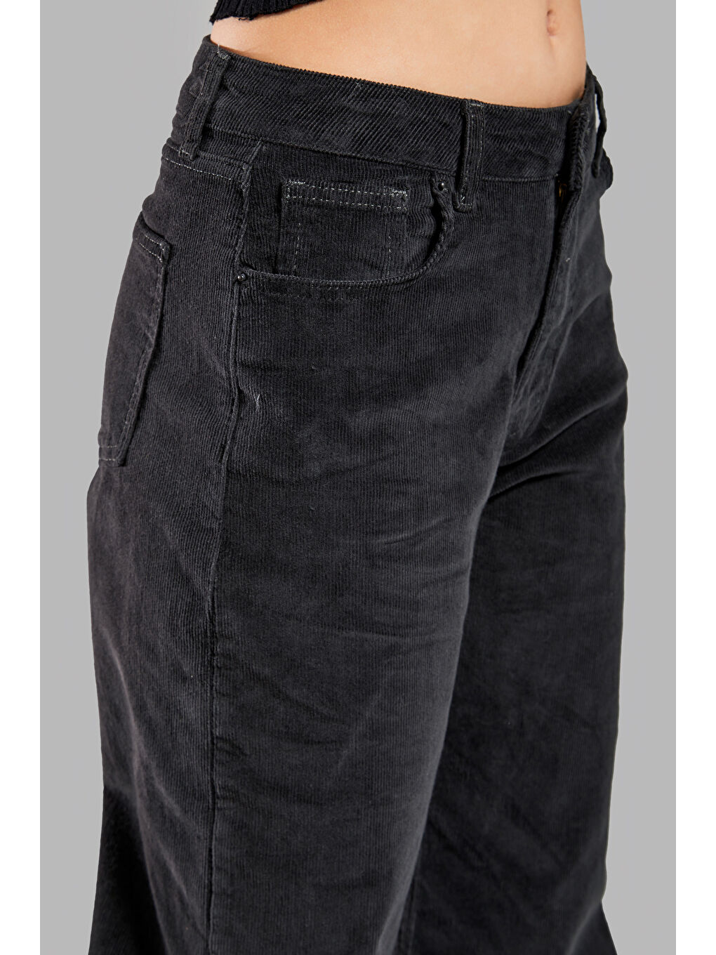 Gri Kadın Kül Rengi 26w414 İnce Fitilli Kadife Kumaş Straight Fit Pantolon-2