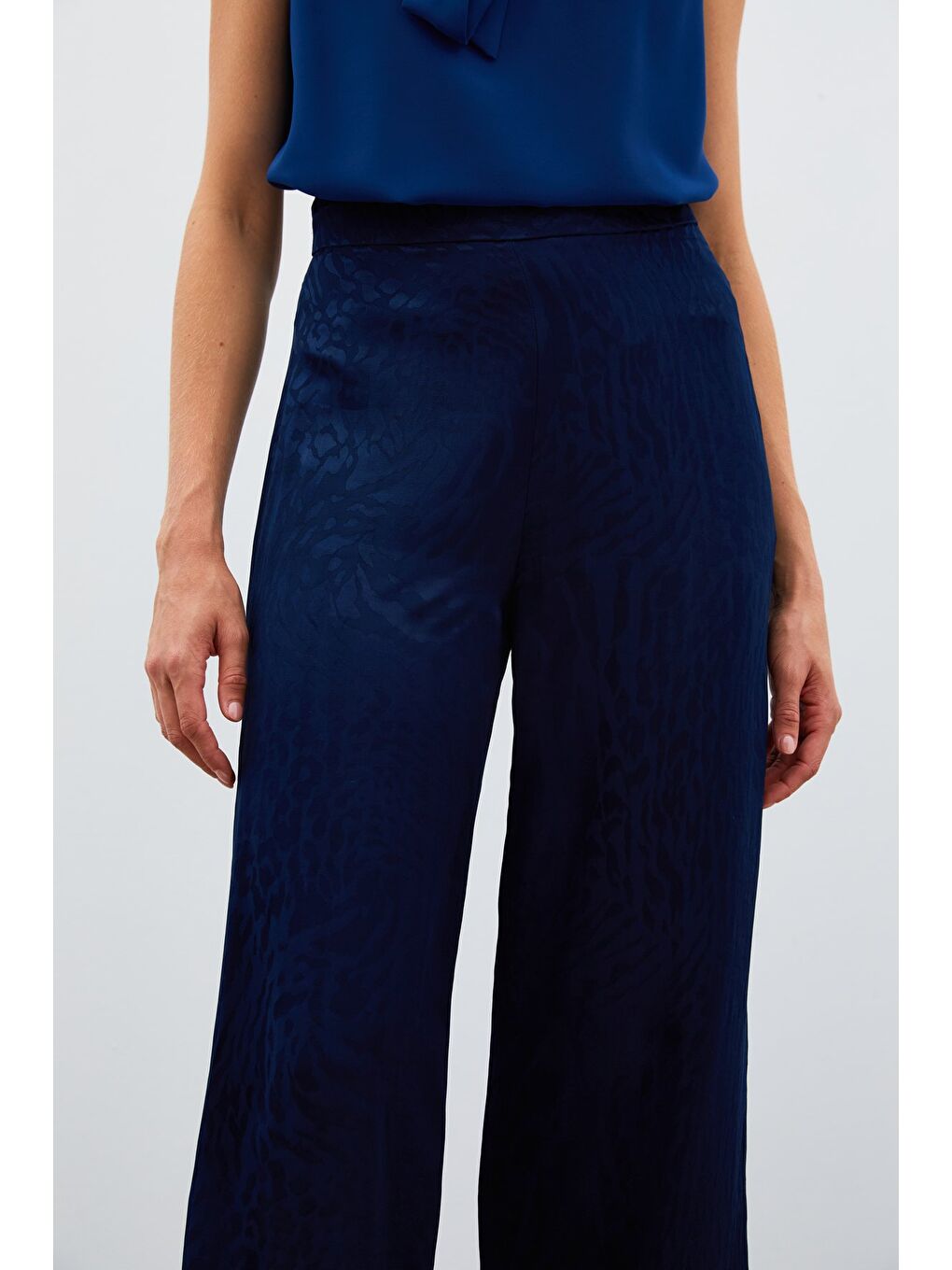 Desenli Saten Pantolon - Lacivert-4