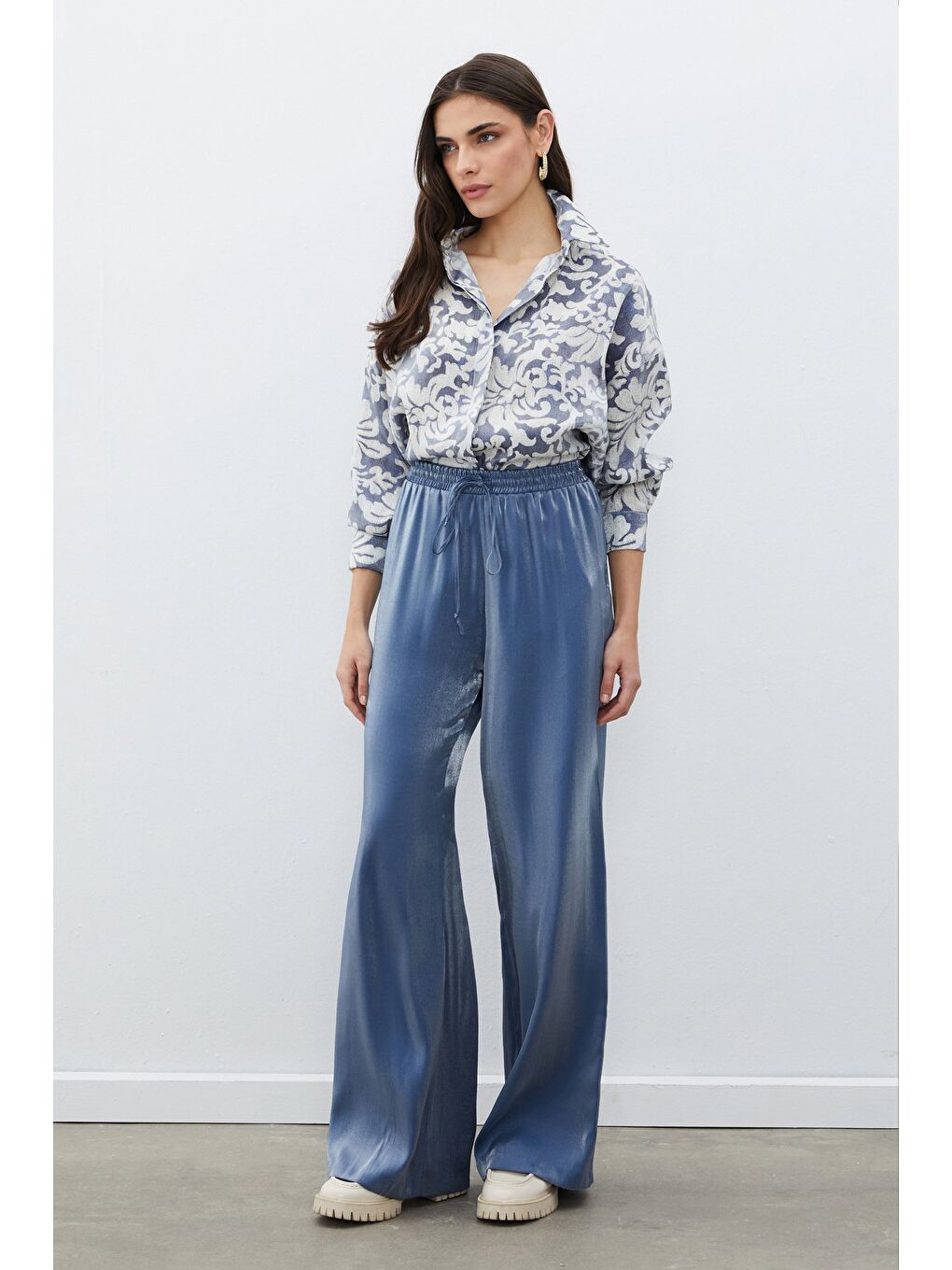 Bel Lastikli Parlak Pantolon - Lacivert-3