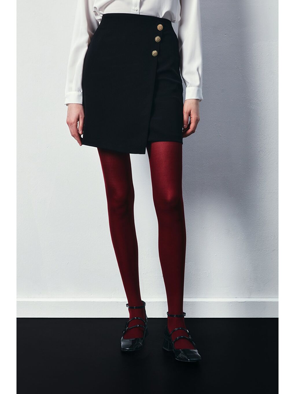 Kruvaze Düğme Detaylı Etek - Siyah-5