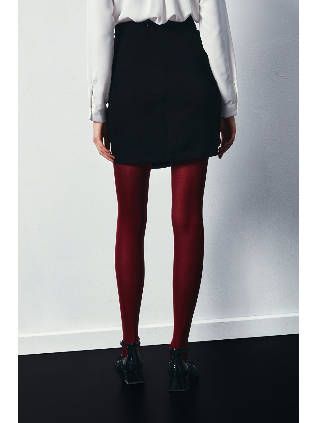 Kruvaze Düğme Detaylı Etek - Siyah-7