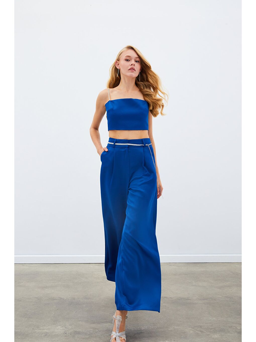 Taş Kemerli Saten Pantolon - Mavi-4