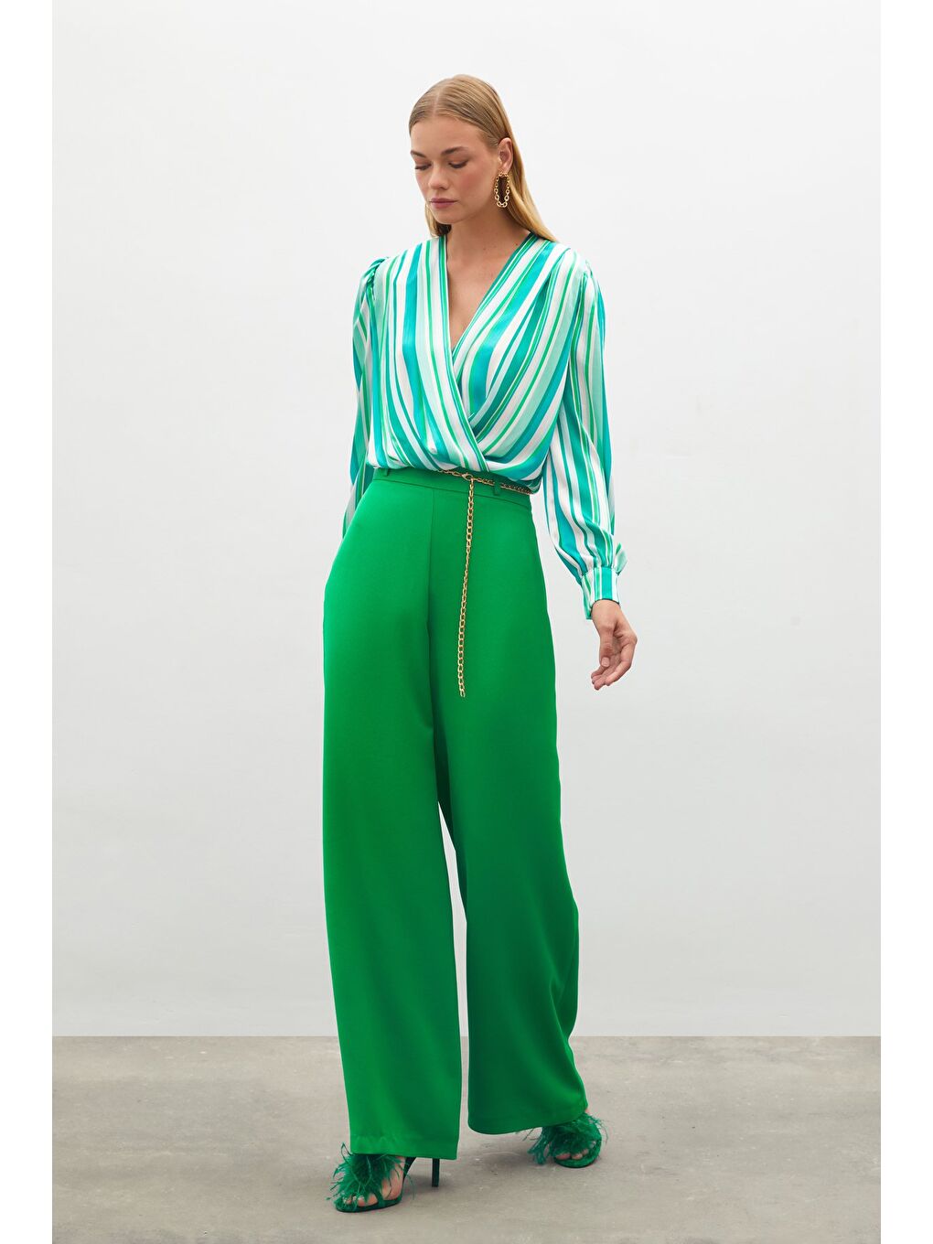 Zincirli Saten Krep Pantolon - Yeşil-1