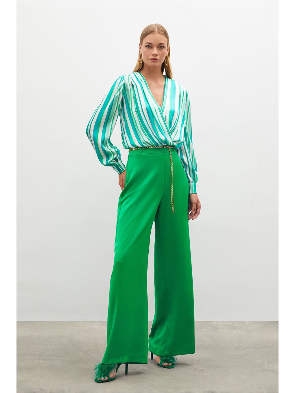 Zincirli Saten Krep Pantolon - Yeşil-2