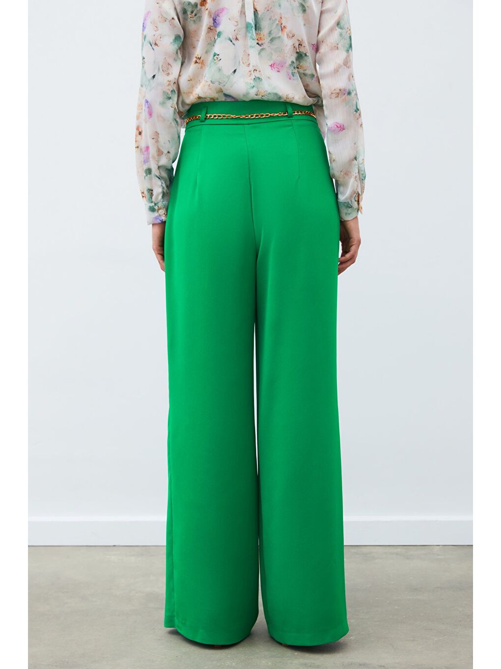 Zincirli Saten Krep Pantolon - Yeşil-7