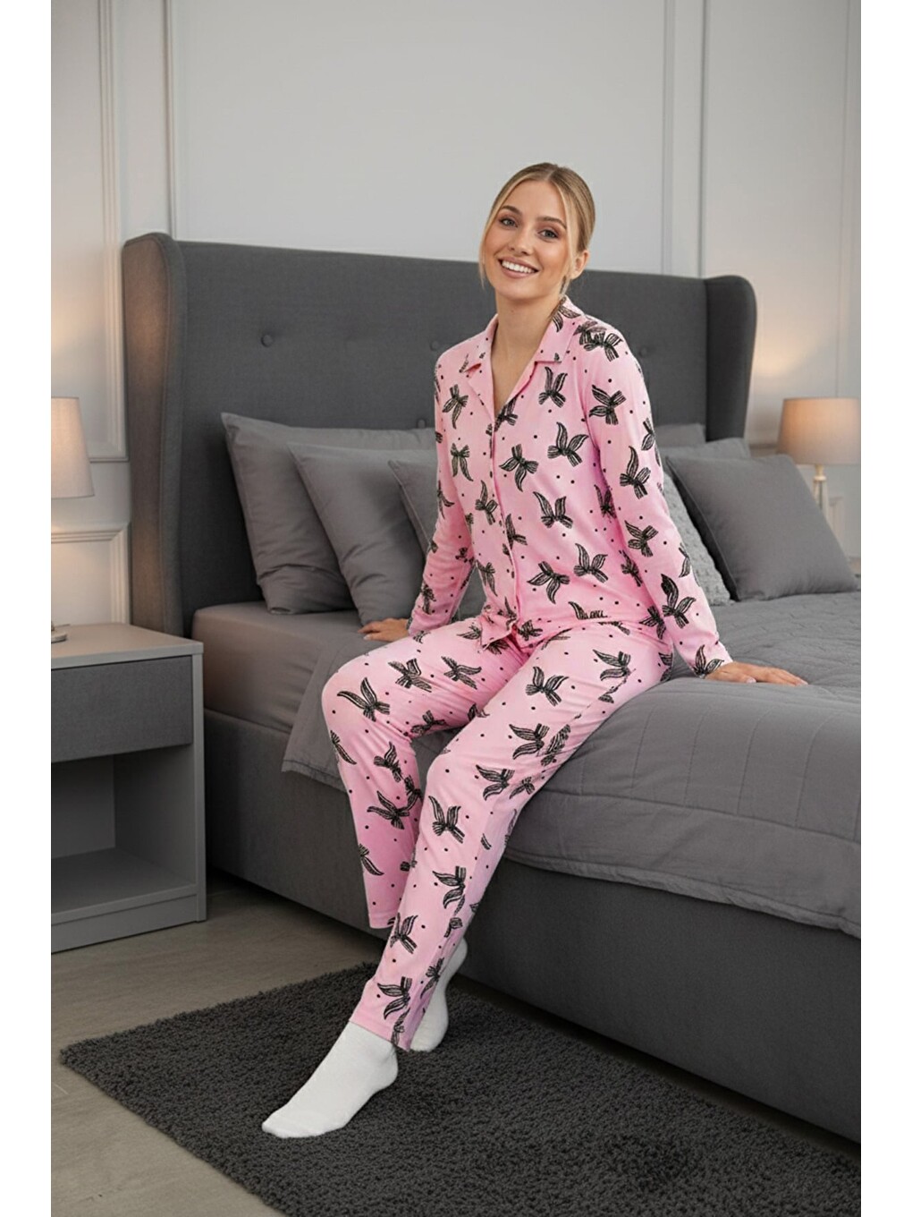 Pembe Çizgili Süet Pijama Takımı