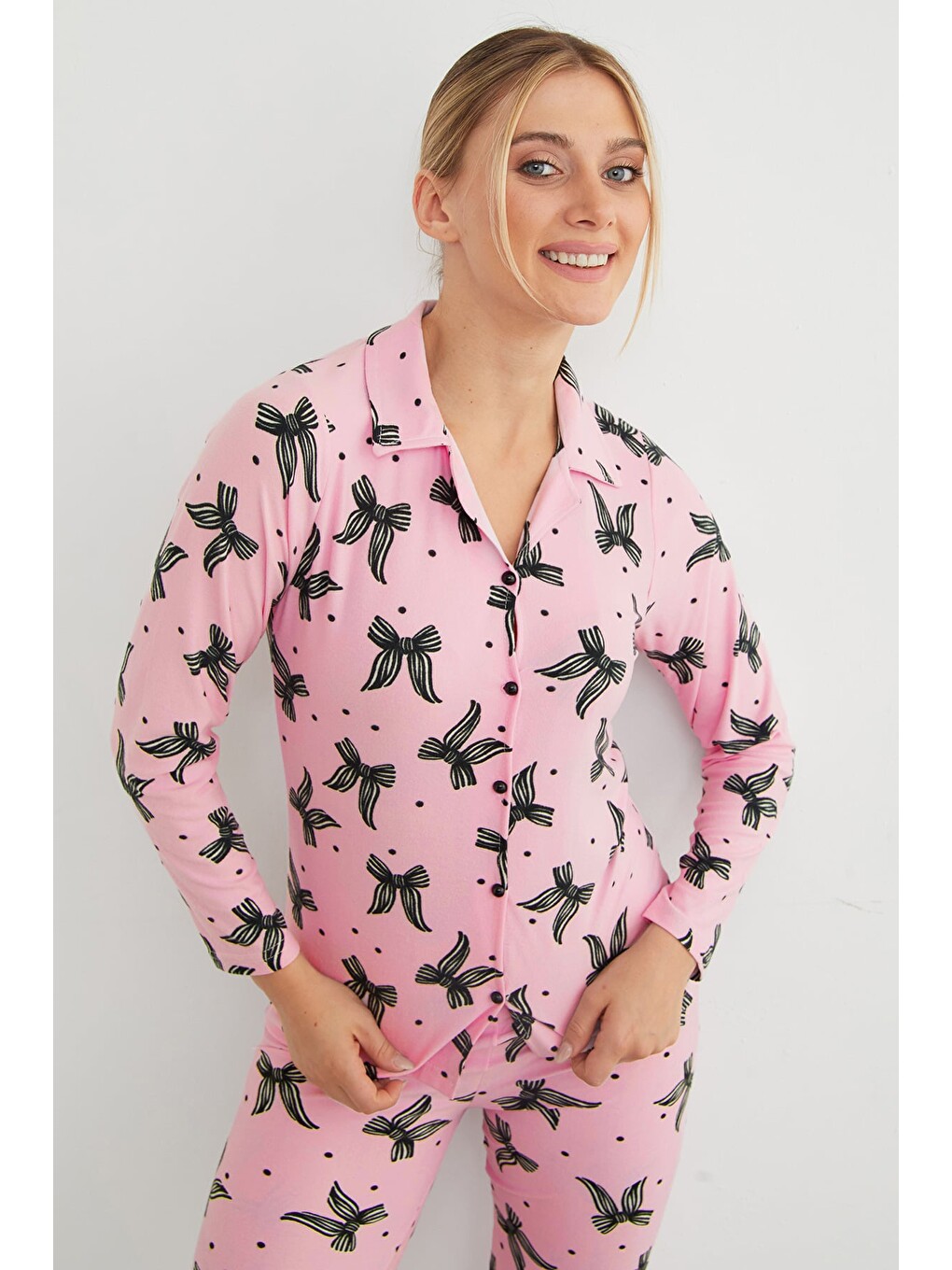 Pembe Çizgili Süet Pijama Takımı-3