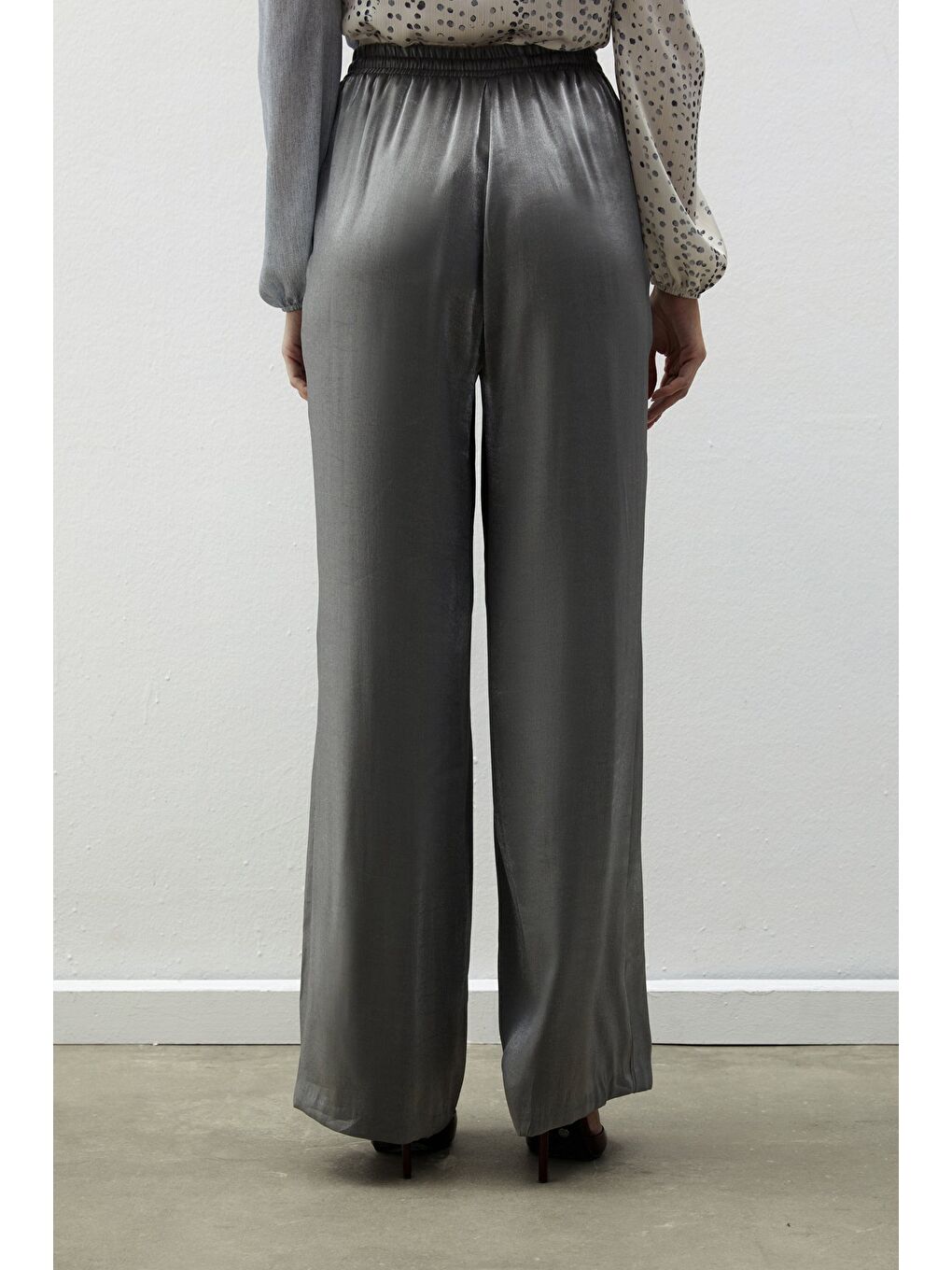 Bel Lastikli Parlak Pantolon - Antrasit-5