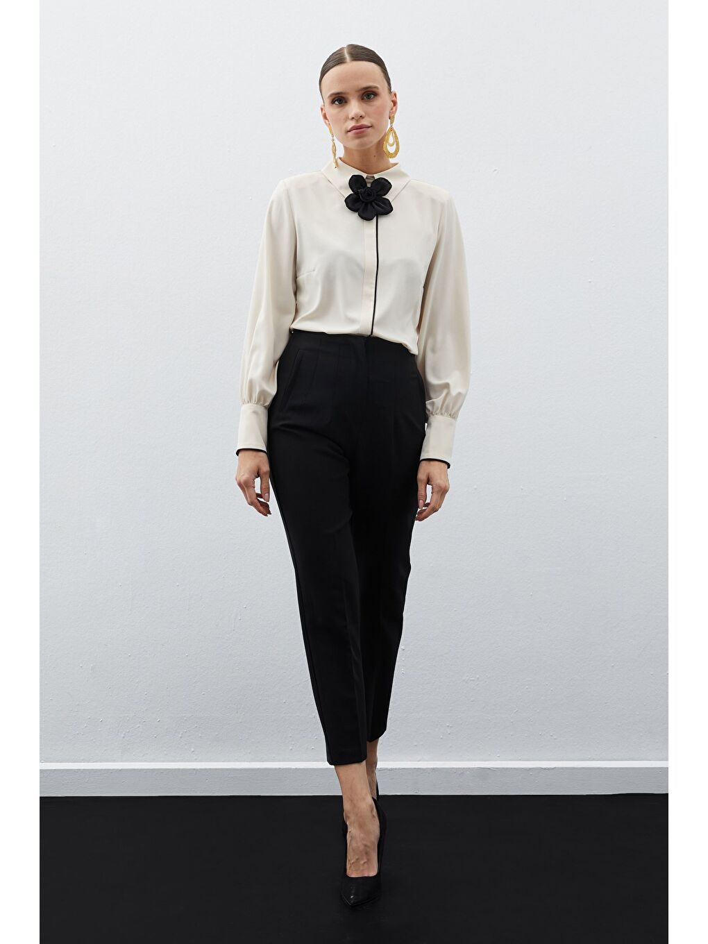 Yüksek Bel Pensli Pantolon - Siyah-1