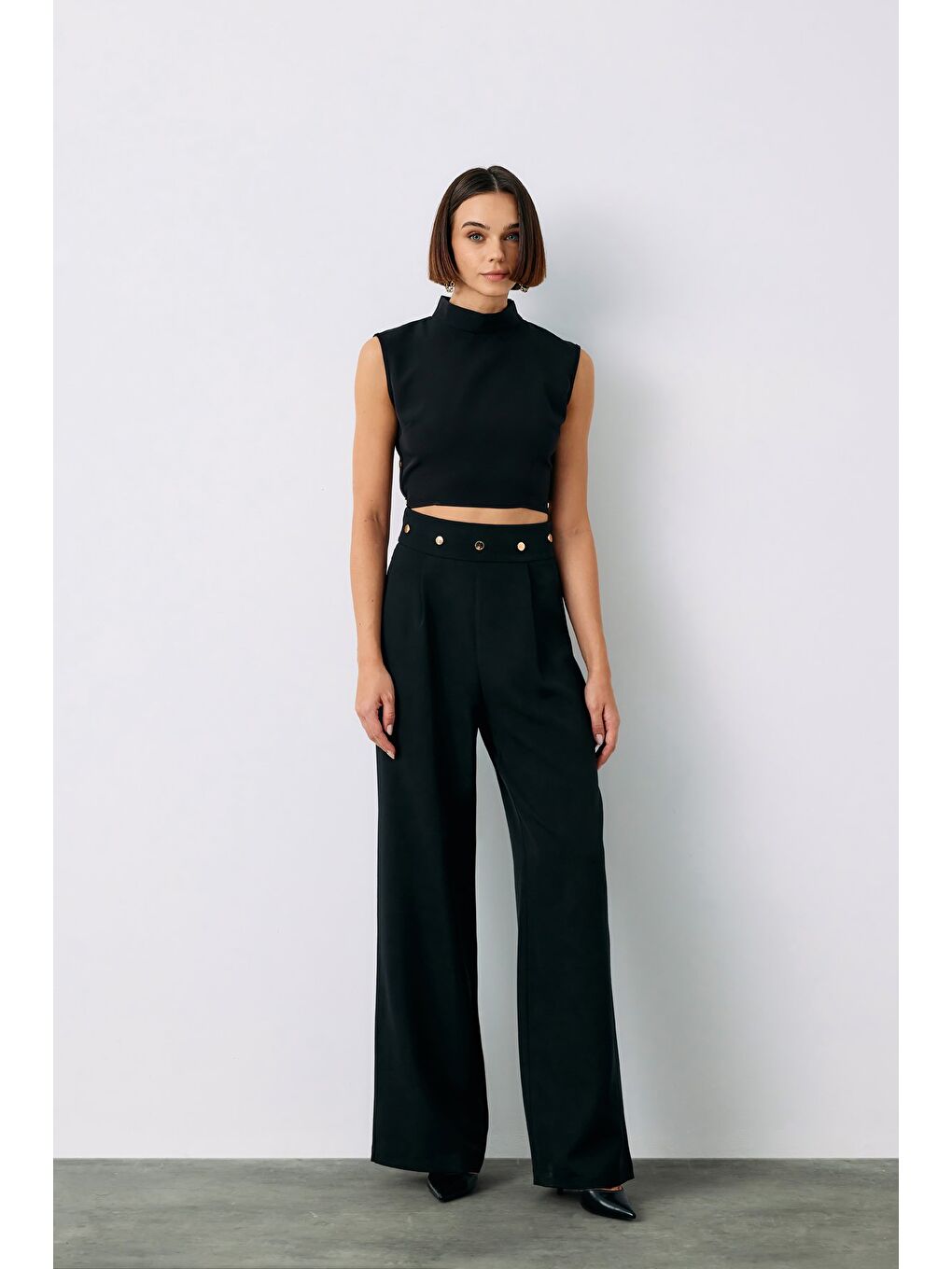 Bel Aksesuarlı Pantolon - Siyah