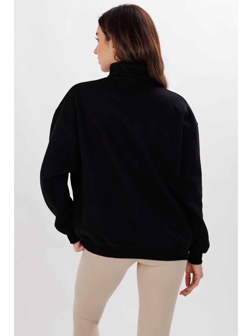 Kadın Siyah Dik Yaka Yarım Fermuar Baskılı 3 İplik Sweat-3