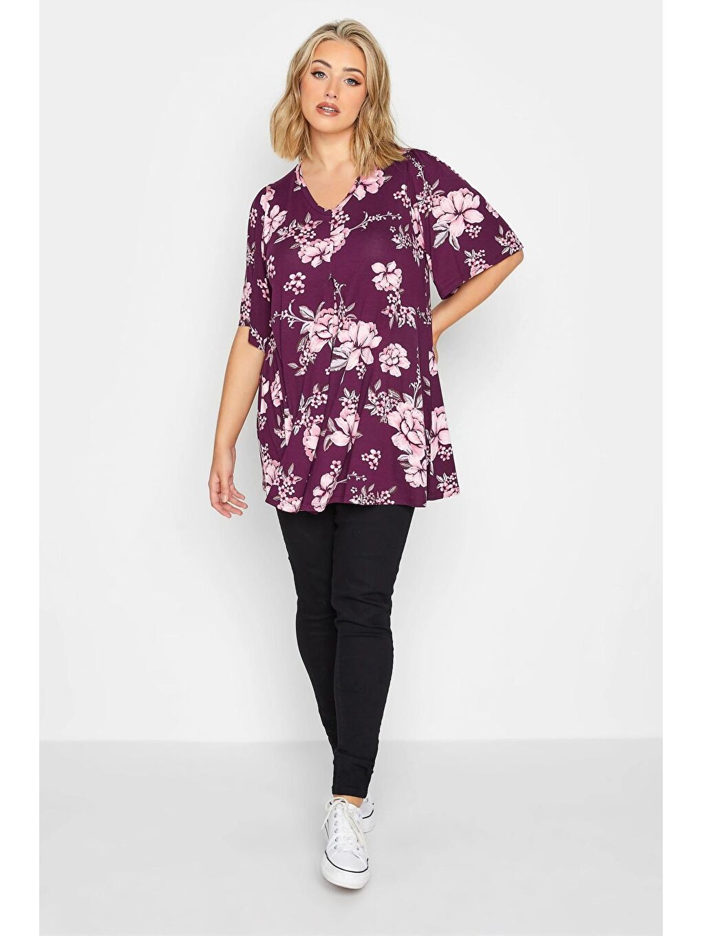 Mor Büyük Beden V Yaka Desenli Asimetrik Kesim Elastanlı Bluz 302482-1