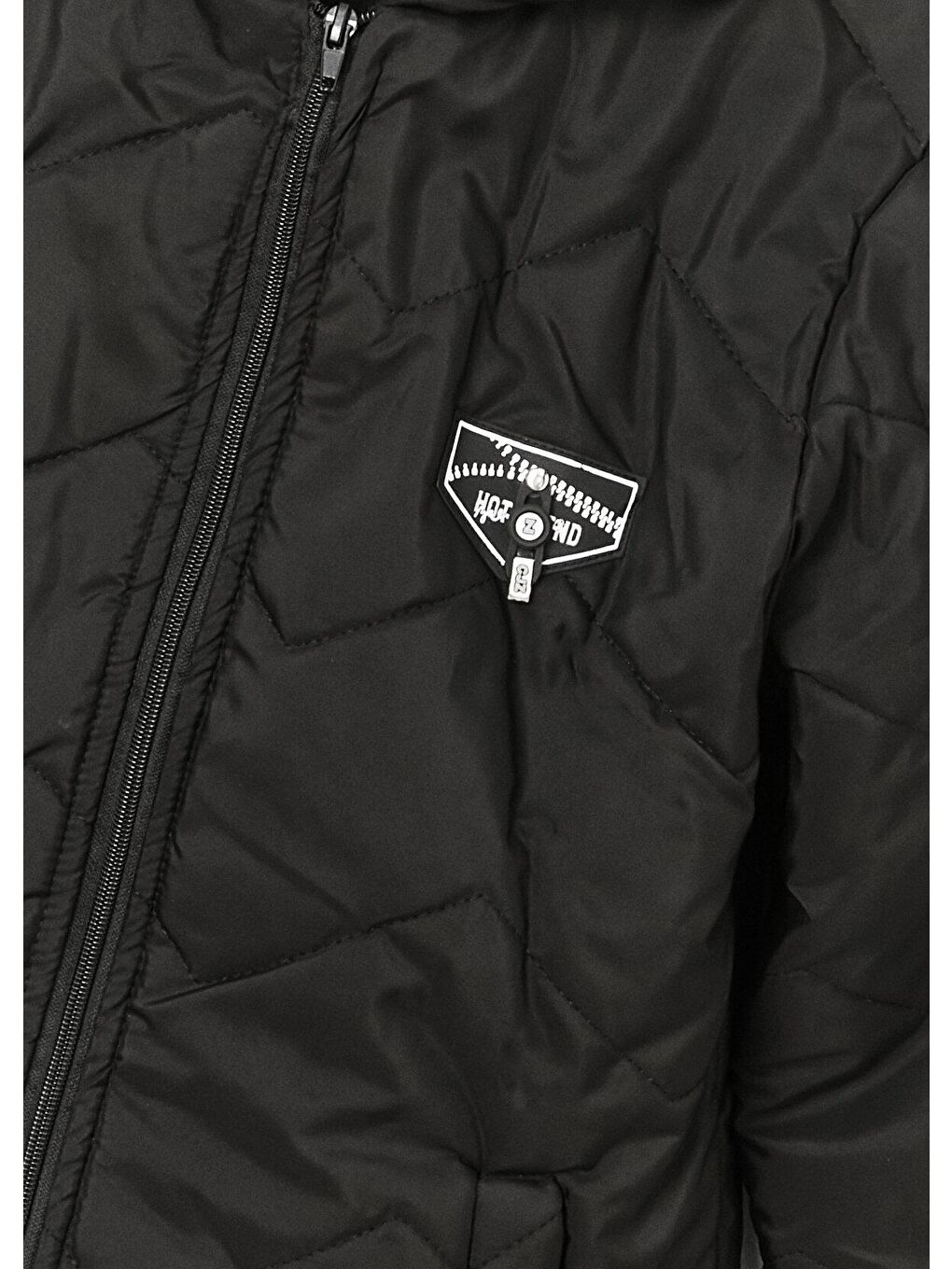 Siyah Kapüşonlu Erkek Çocuk Şişme Kaban-2