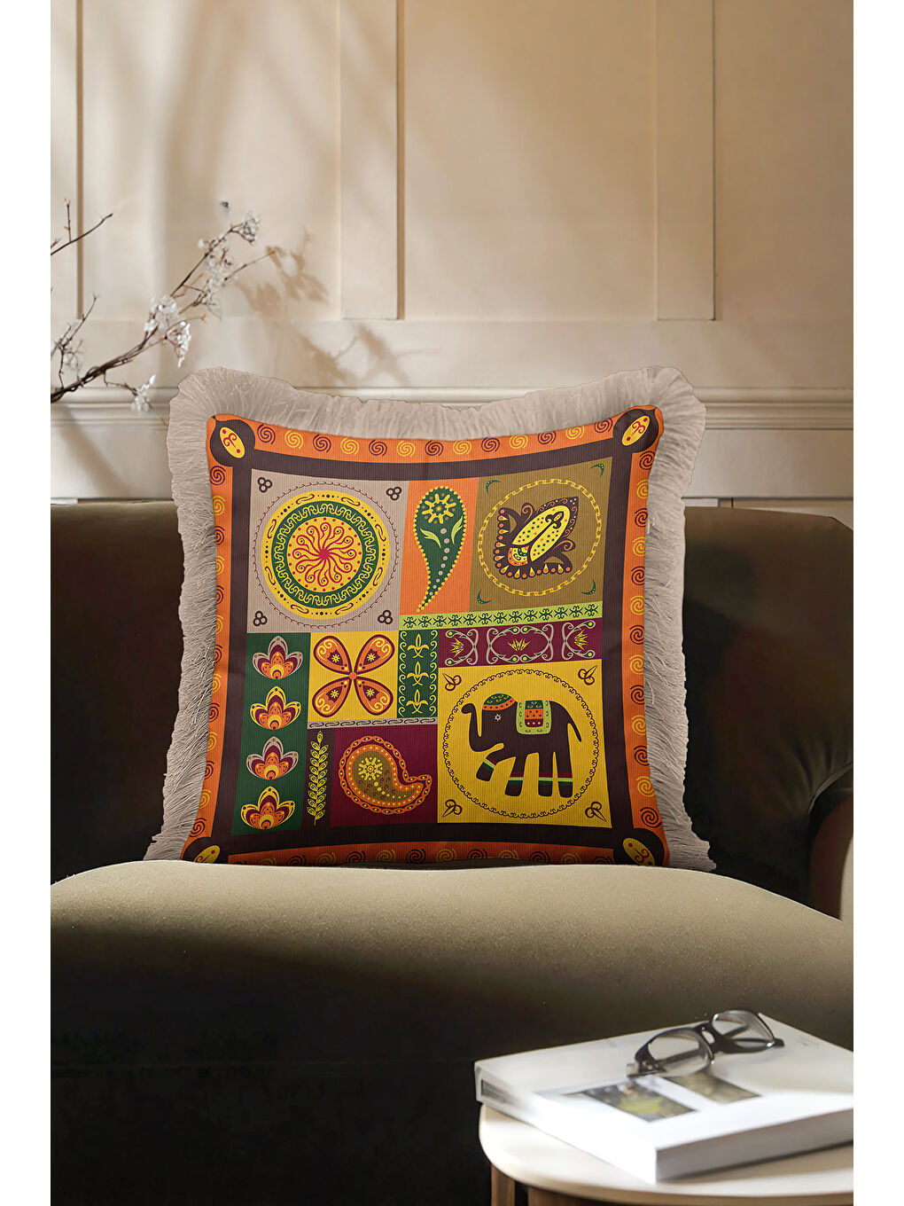 Karışık Bohem Etnik Motifli Saçaklı Yastık Kılıfı - Hint Esintili Altın Renkli Püsküllü Kırlent Kılıfı-3