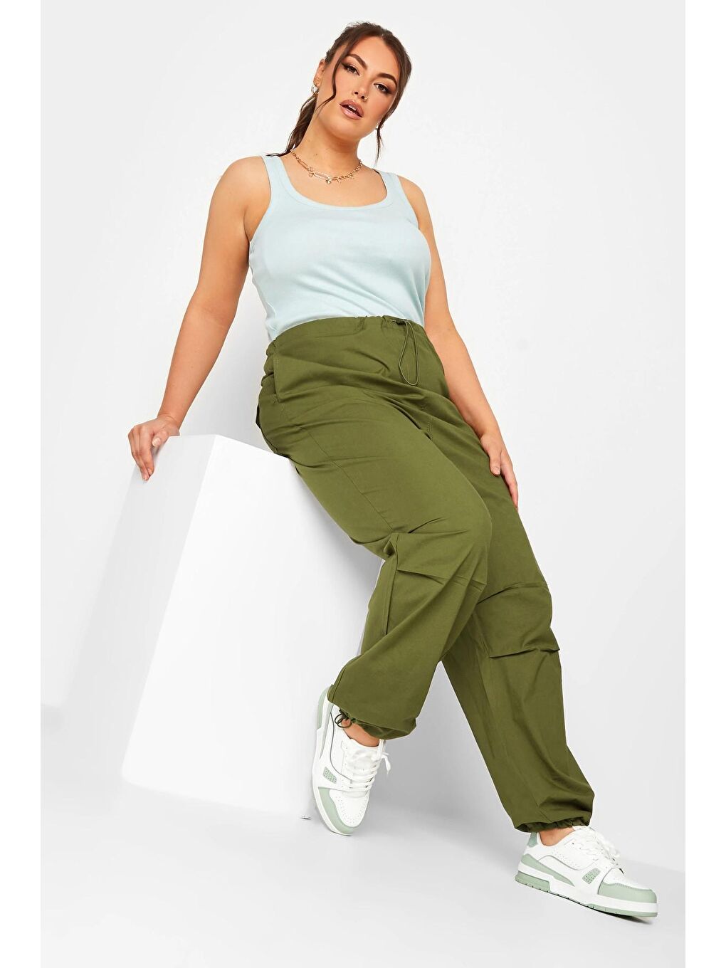 Haki Büyük Beden Paçası Lastikli Cep Detaylı Kargo Pantolon 302040-3