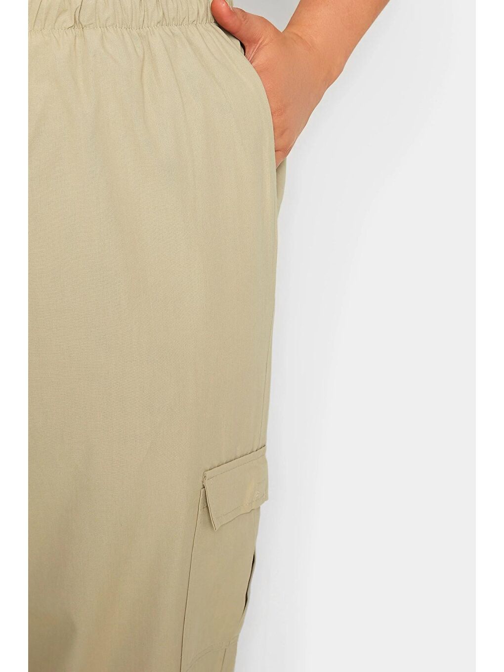 Bej Büyük Beden Paçası Lastikli Cep Detaylı Kargo Pantolon 302033-3