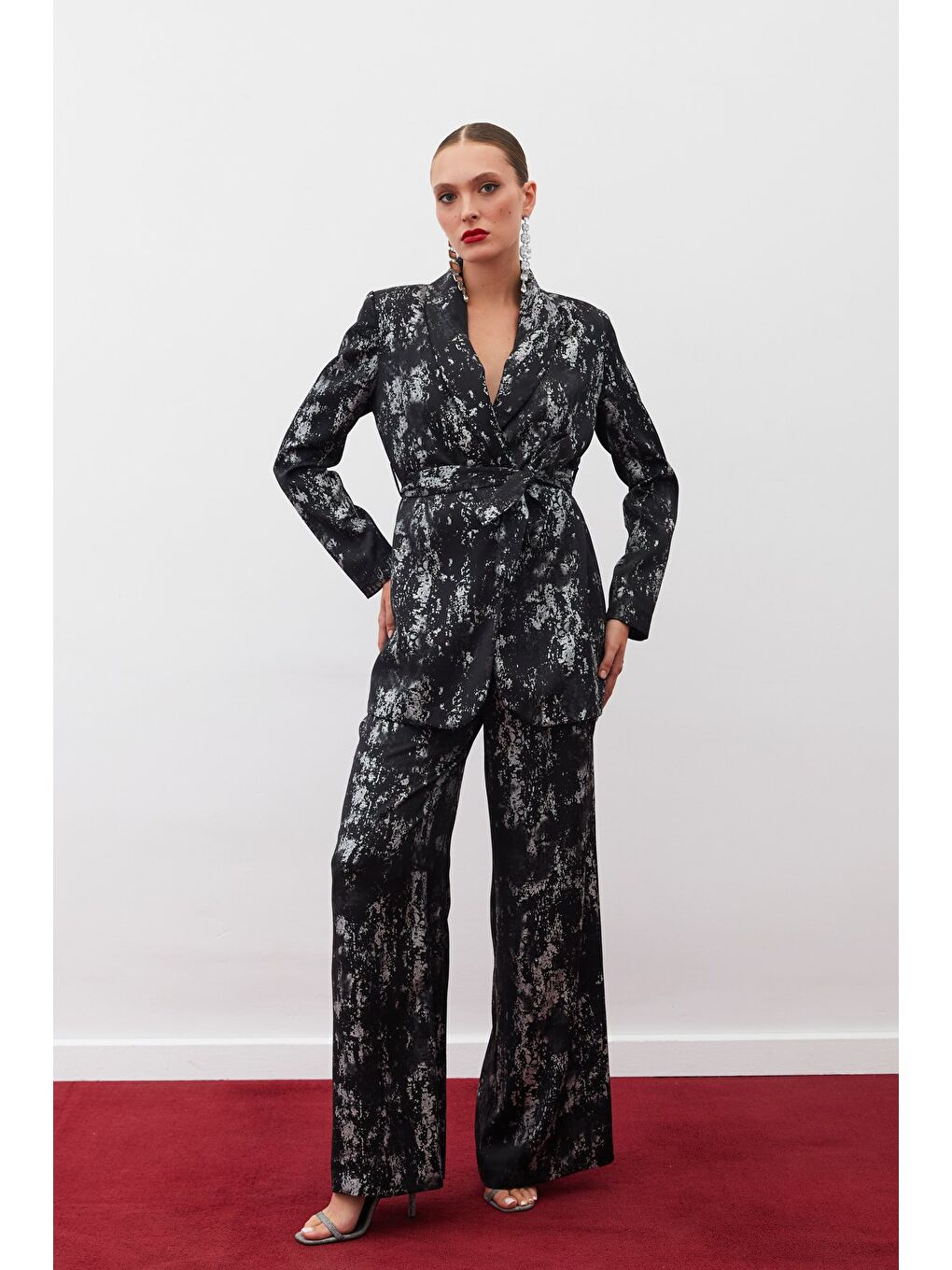 Parlak Desenli Salaş Pantolon - Siyah-Gümüş