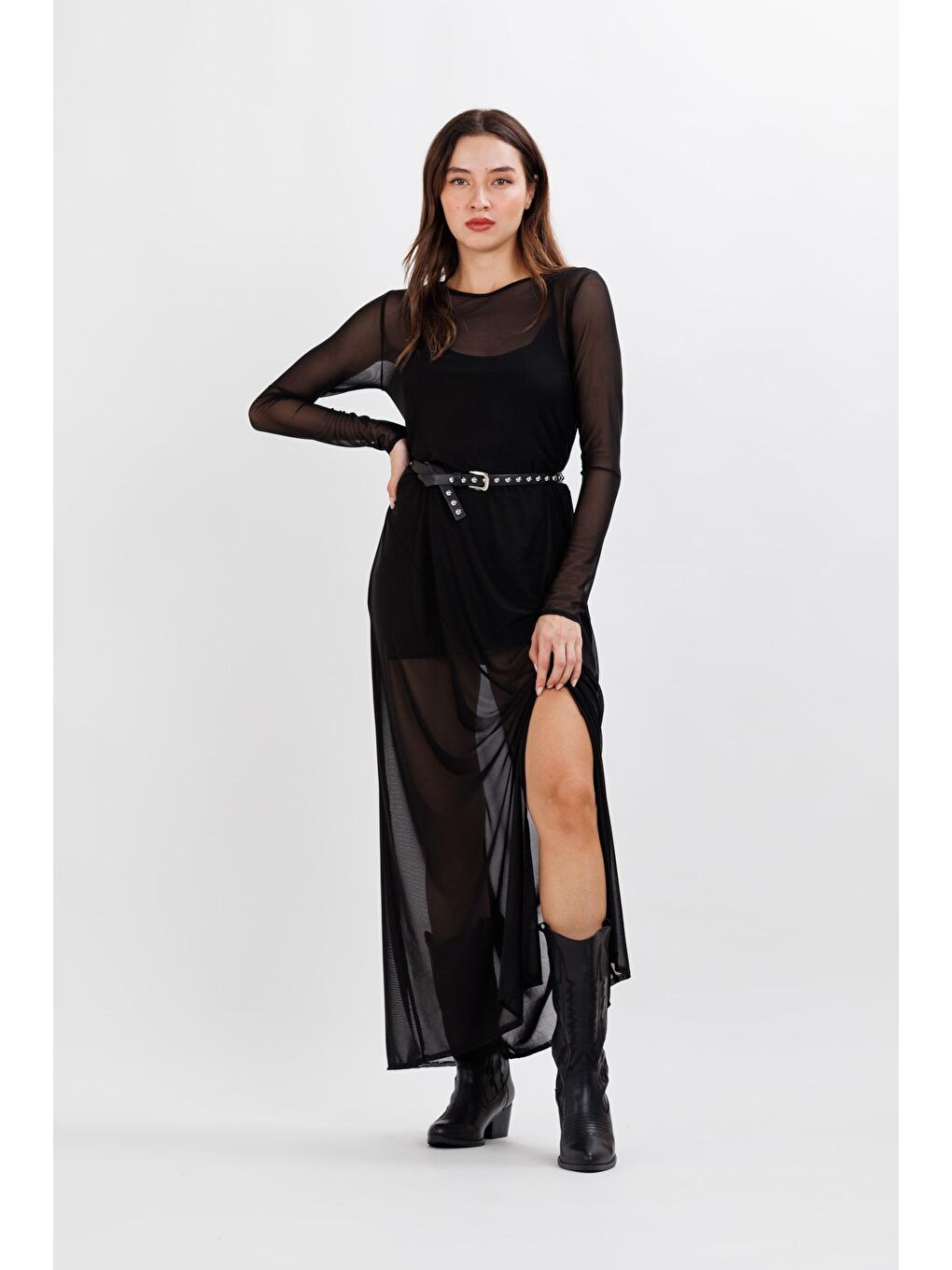 Kadın Siyah Tül Astarlı Bele Oturan Yırtmaç Detaylı Elbise