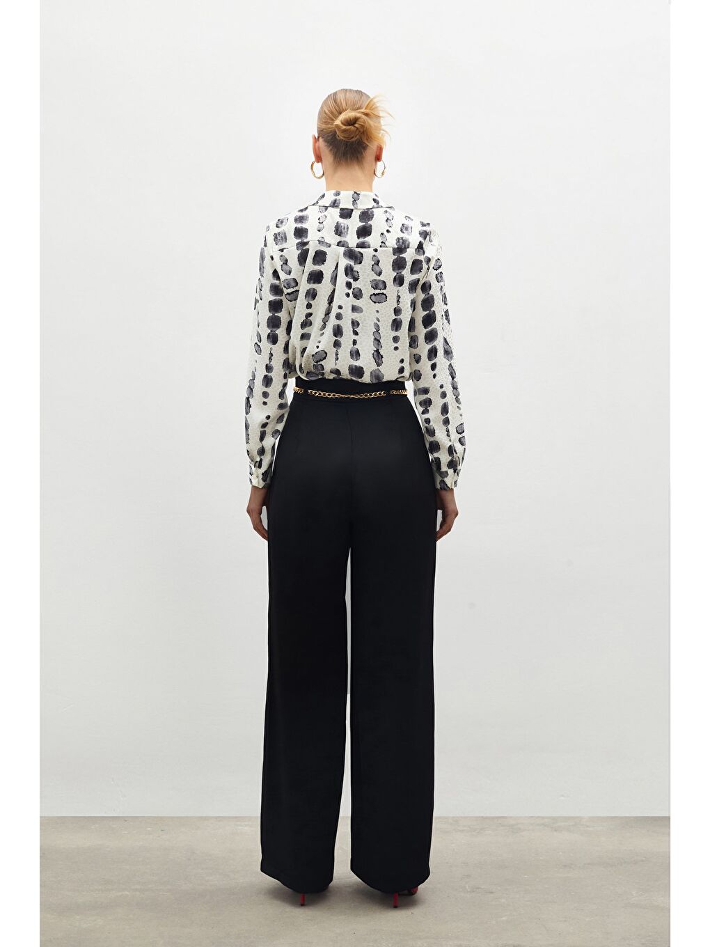 Zincirli Saten Krep Pantolon - Siyah-6