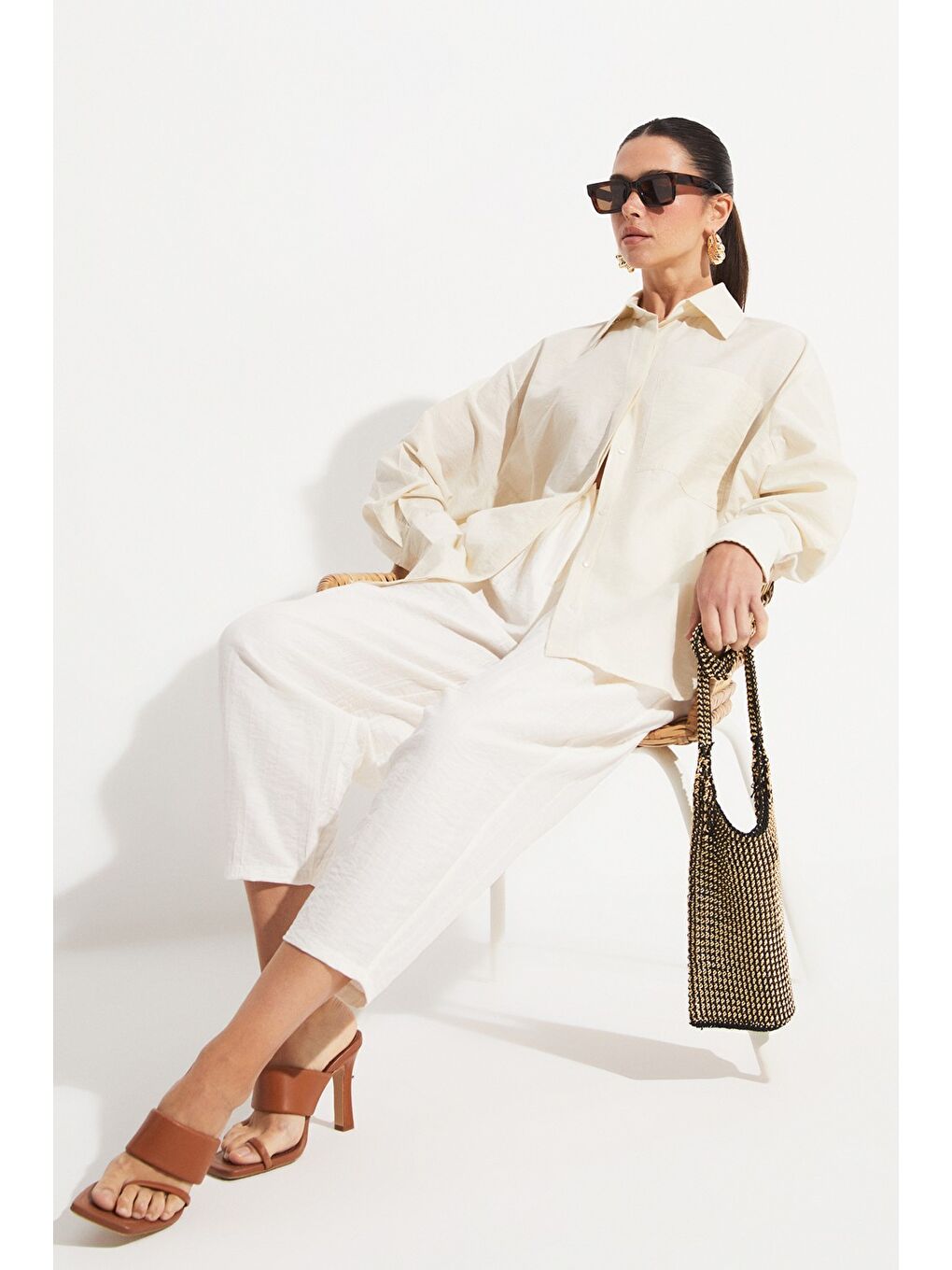 Bej Bol Kesim Gömlek-3