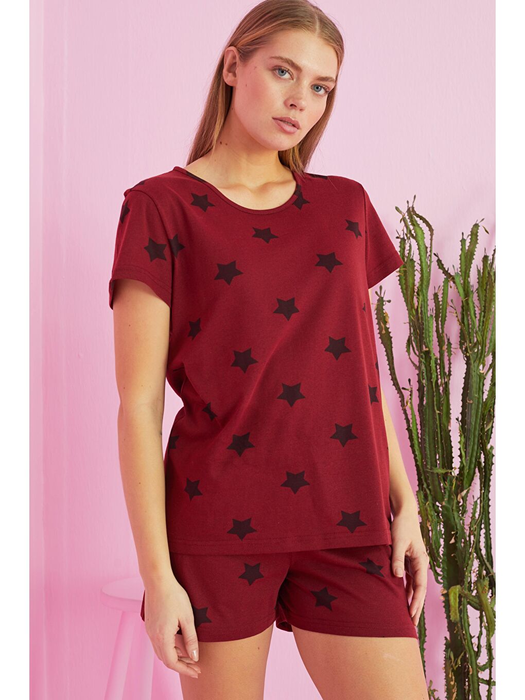 Bordo Yıldız Desenli Pamuklu Şort-Pijama Takım