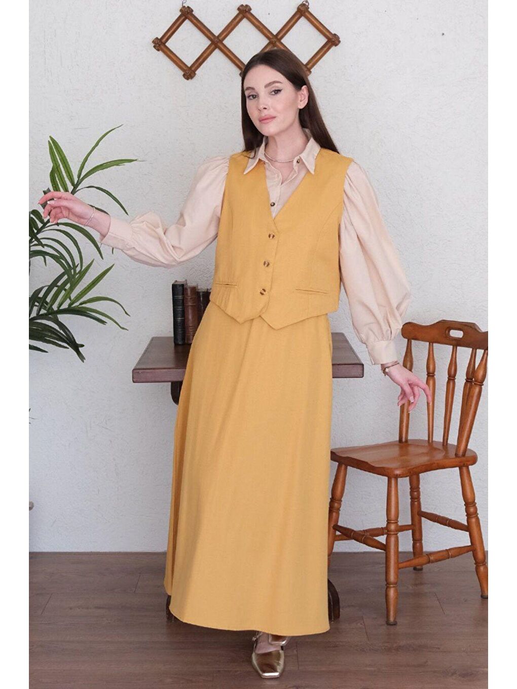 Kahverengi Camel Keten Görünümlü Yelek & Etek Takım-2