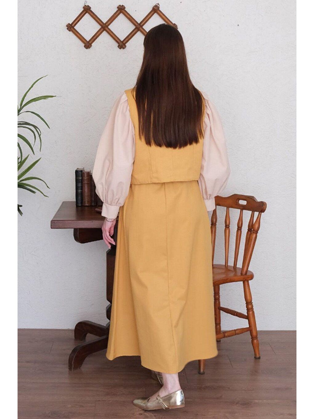 Kahverengi Camel Keten Görünümlü Yelek & Etek Takım-7