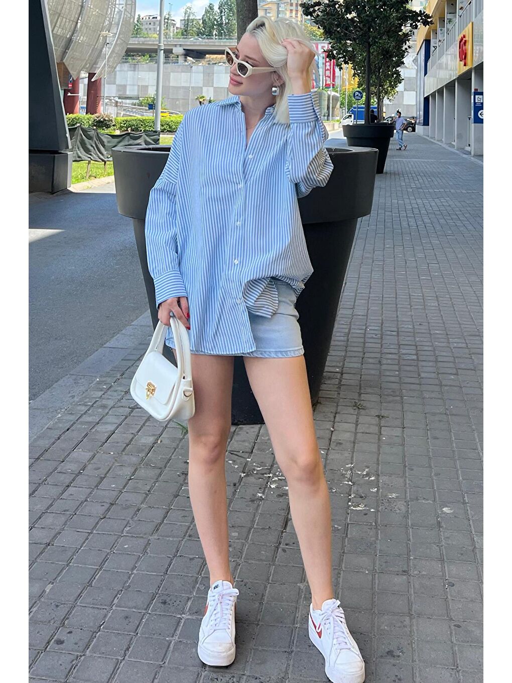 Mavi Çizgili Over Fit Gömlek Mg1525-1