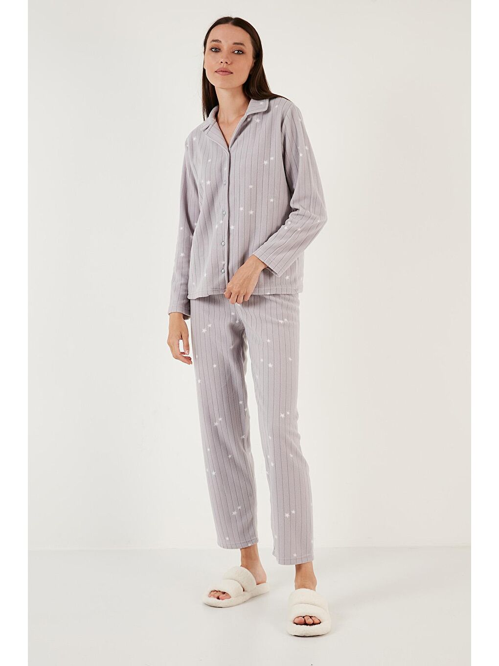 Gri Regular Fit Gömlek Yaka Önden Düğmeli Polar Pijama Takımı 6571009-1