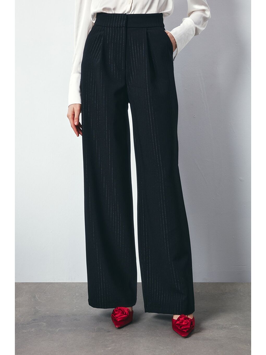 Parlak Çizgili Pantolon - Siyah-5