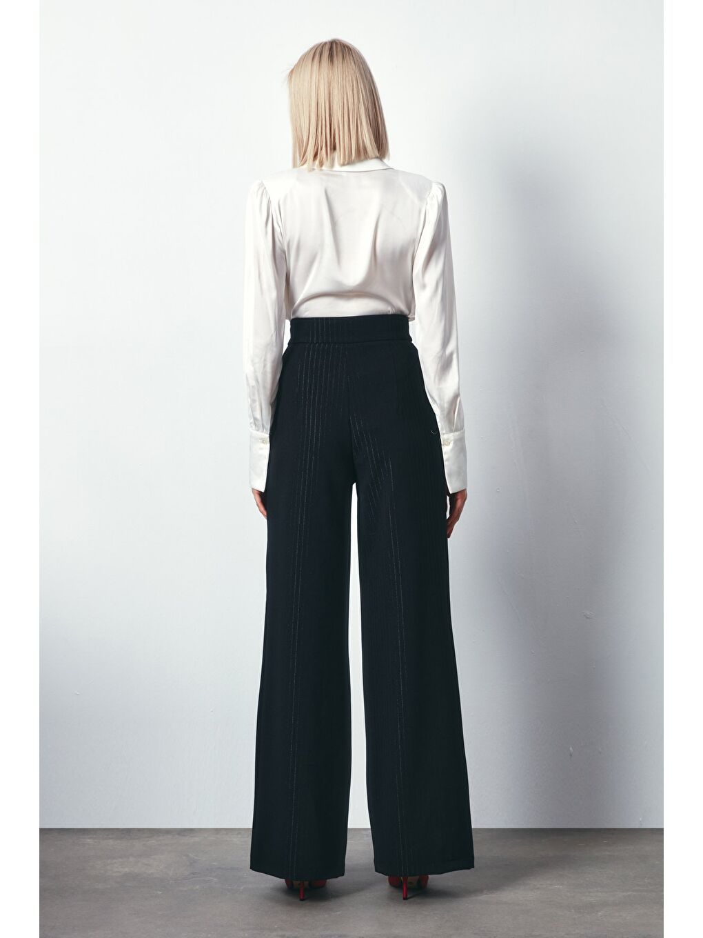 Parlak Çizgili Pantolon - Siyah-7