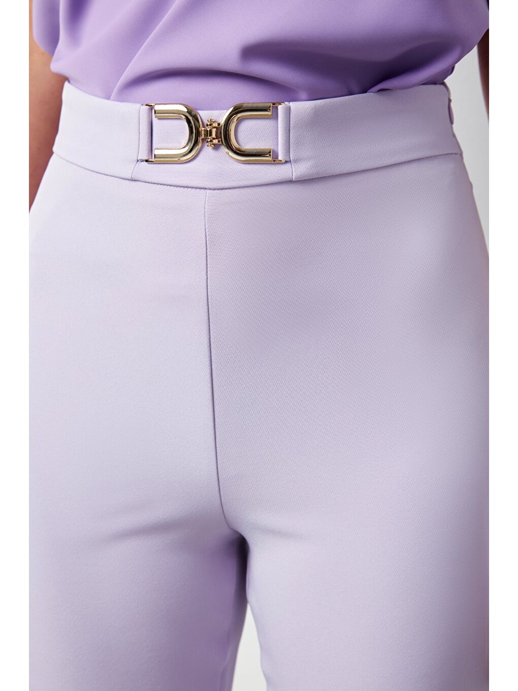 Aksesuar Detaylı Pantolon - Lila-3